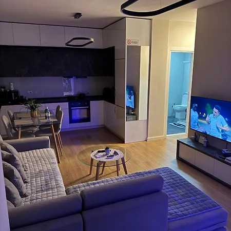 Markiistayy Apartment Tirana